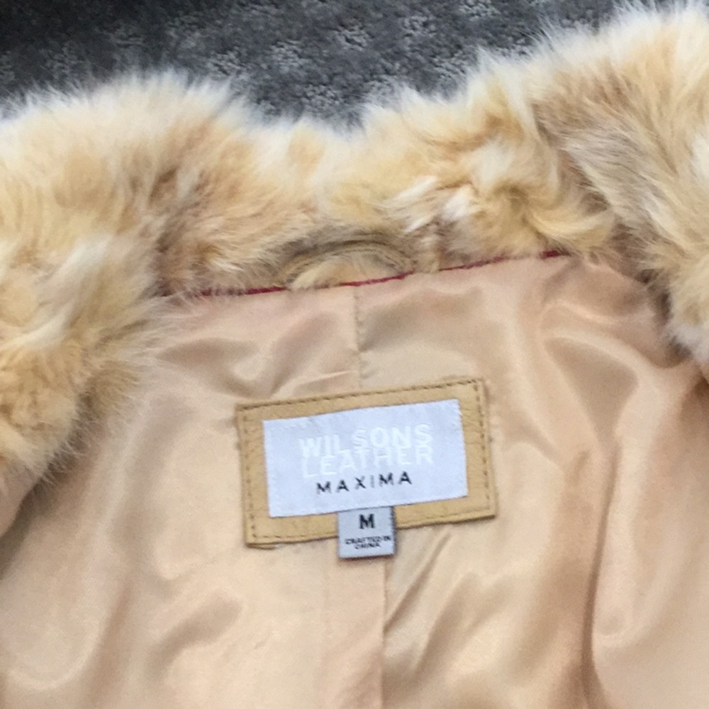Genuine Rabbit fur and leather trim jacket - Picture 5 of 7